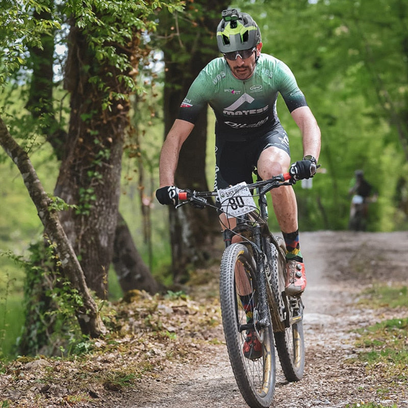 Casque vélo VTT avec support LED arrière Pédale Maurice