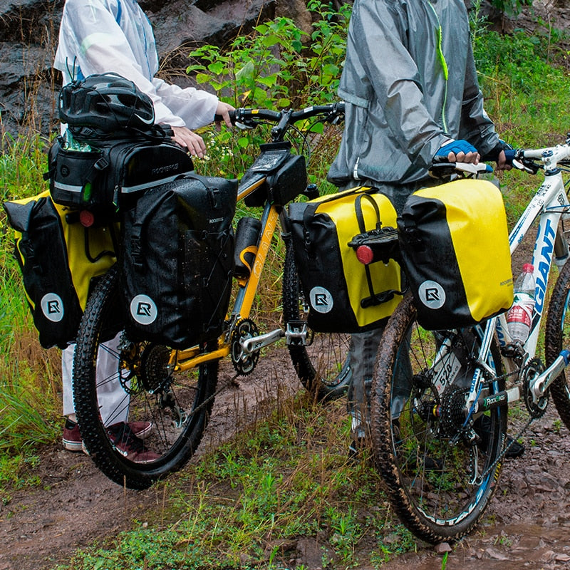 Sacoche porte bagage arrière vélo VTT 18L waterproof Pédale Maurice